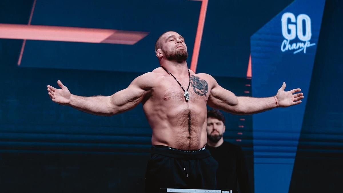 Артем Резников