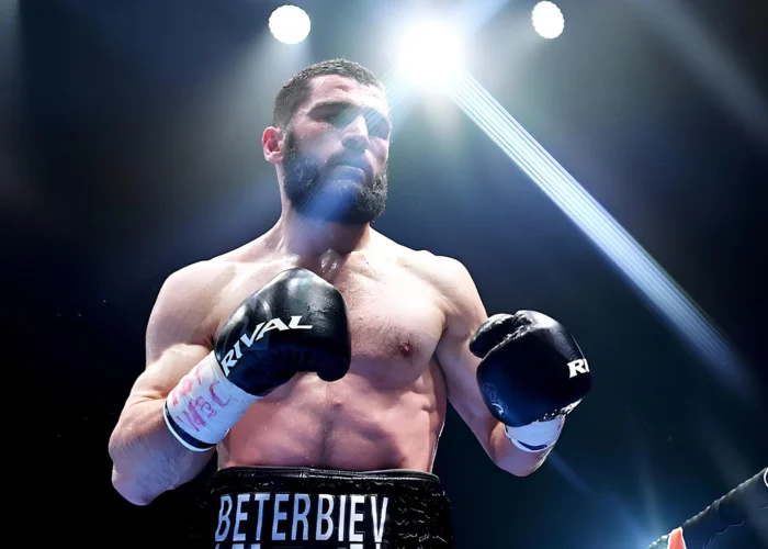 Артур Бетербиев