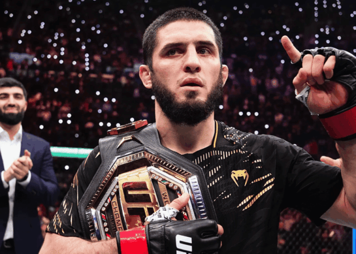 Ислам Махачев