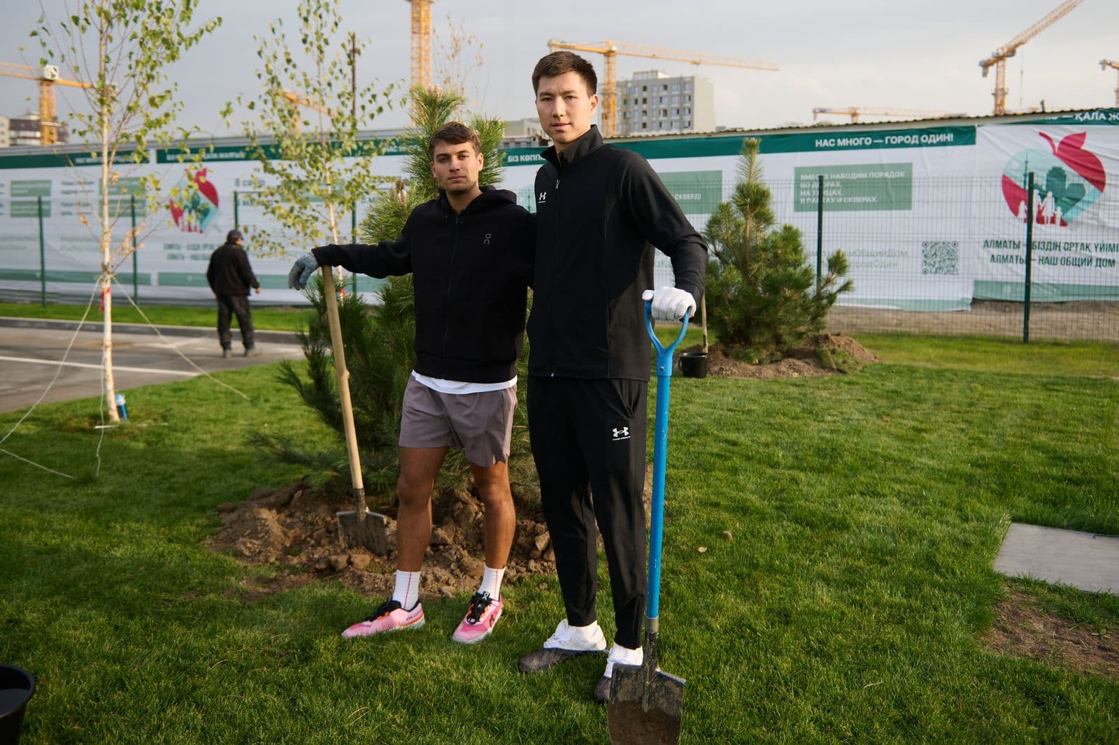 Флавио Коболи и Бейбит Жукаев