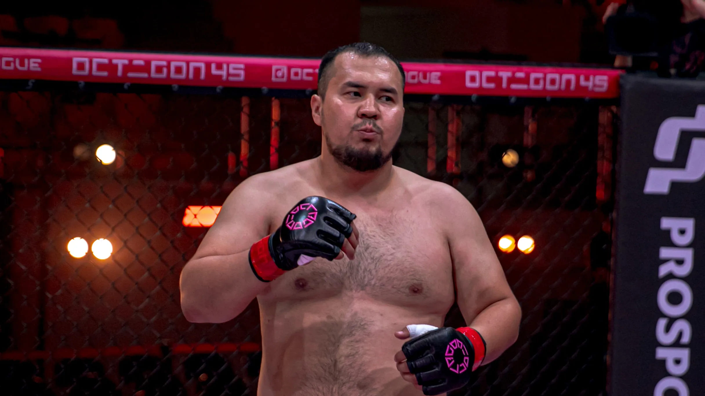 Данияр Шахаров