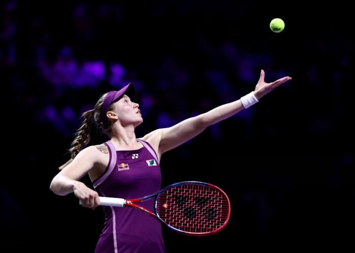 Елена Рыбакина