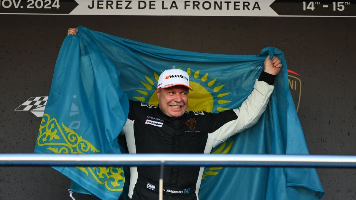 3e6827cc c430 4aa2 a0cb 7b2de53ef8d8 1