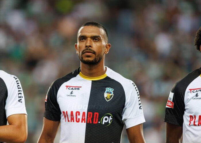 Лукас Африко